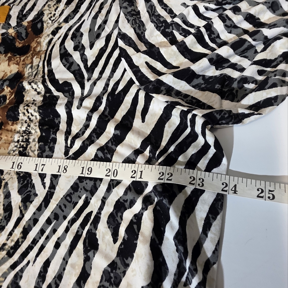 Ruby Rd Cheetah Top Plus Size 1X - Picture 6 of 12